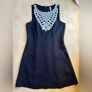 Kensie Black A-line Mini Shift Dress with Romantic White Lace Collar